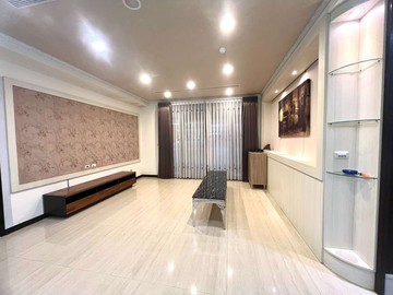 藝文特區｜群都3｜惜售極品大四房＋連號雙平車｜桃園市桃園區南平路