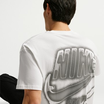 Nike Sportswear Men's Loose T-Shirt