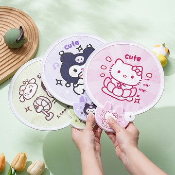 台灣現貨⭐卡通折疊圓扇 小動物扇子 圓扇 團扇 畢業禮物折疊扇 布面扇子 隨身扇 摺疊扇 小扇子 小禮物 可愛團扇 扇子