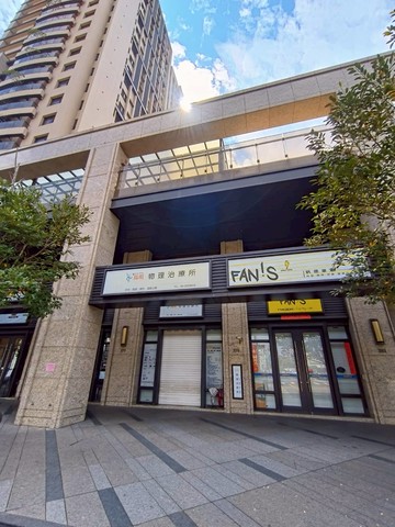 十一期大面寬星巴克旁20米路雙平車燙金店面｜台中市北屯區崇德十路一段