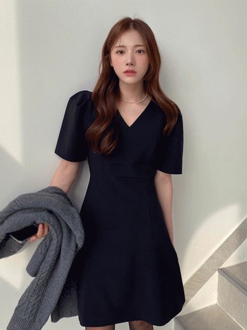 Demew V Neck Puff Line Dress