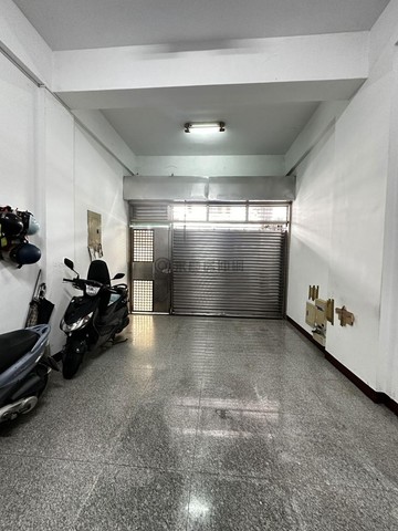大社區｜萬金寧靜臨路｜住店八房透天厝｜高雄市大社區萬金路