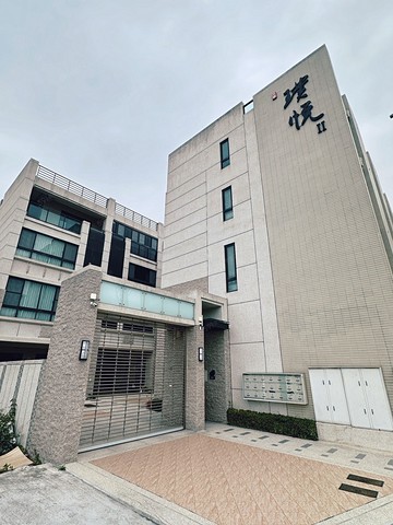 低行情璞悅II捷運藍線輕屋齡邊間五房孝親透天｜台中市梧棲區博愛路