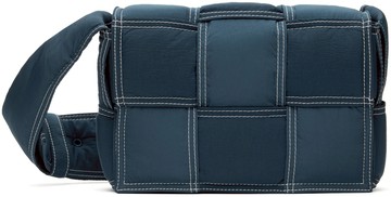 Bottega Veneta 海军蓝小号 Padded Tech Cassette 斜挎包