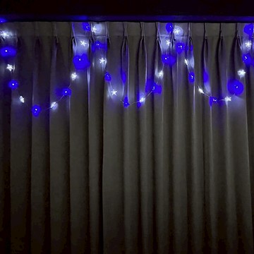 摩達客 LED皮線燈串 Set 50燈 五角星星 USB充電 全長5M 藍白光 透明皮線 金屬/塑膠  1組