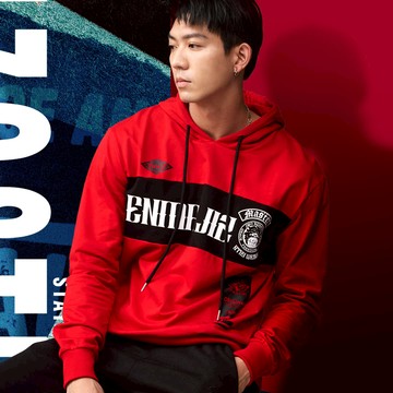 【㊙結帳2件再88折】剪接黑元素LOGO連帽長TEE(紅) - BLUE WAY 地藏小王