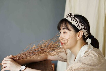 wabisabi日式四色配色交叉鬆緊髮帶-春日嫩芽-卡其