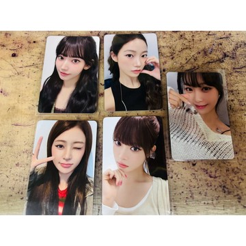 韓居🇰🇷EL💕LE SSERAFIM - 1ST SINGLE ALBUM SPAGHETTI 專輯小卡