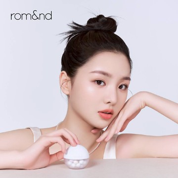 rom&nd【2025席韓新品】珍珠粉球：珍珠夢幻粉嫩光澤，高光閃閃幻彩聚光公主
