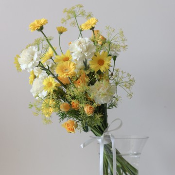 -限台中配送-【Blooming.sein 林粼花藝設計】生活有花-03月 雙魚座生日快樂 鮮花 居家美學 居家擺飾 生日 求婚 節日禮物