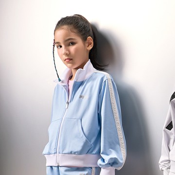 FILA KIDS 女童蕾絲織帶機能排汗外套-淺藍 5JKZ-8312-BU