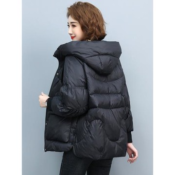 今年流行的羽絨服女短款2024冬裝新款媽媽顯瘦高端加厚白鴨絨外套