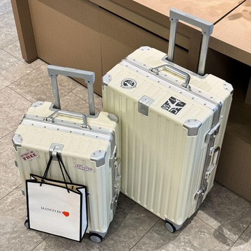 【台灣出貨】行李箱 學生 旅行箱 結實萬向輪 耐用 新款可坐機箱拉鏈