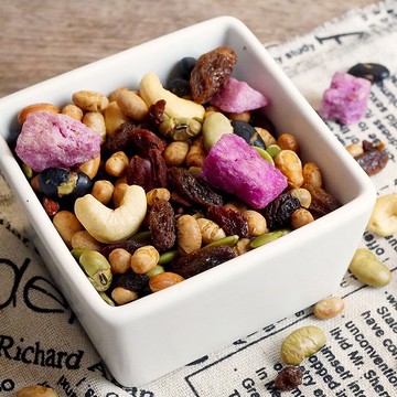 【免運組】養生8種健康果仁 240g/4罐