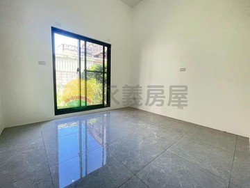 實境拍攝全新1F專屬前後大草坪車位華廈｜宜蘭縣宜蘭市中華路