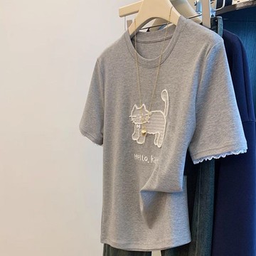 胖胖美依 短袖T卹 上衣 印花上衣 M-2XL新款貓咪刺繡洋氣圓領T卹女潮流百搭個性上衣-9097.