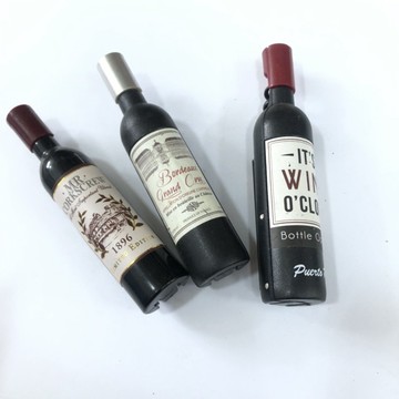 ［沐沐屋］紅酒瓶型 造型開瓶器 背附磁鐵