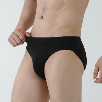 男款瞬透無縫抑菌中腰三角內褲(A1UCGZ15M黑/透氣排汗/涼感/抑菌/無縫工藝/高彈力/台灣製)