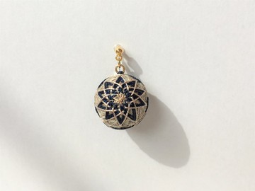 日本的傳統工藝 手鞠球 刺繡 耳環 幾何 米色 深藍
