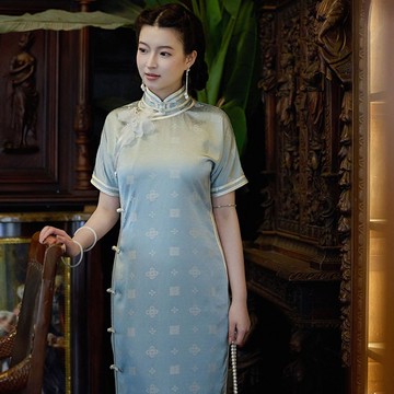 冰吻扶夏古法旗袍 / 全開襟冰裂紋寶相提花 / 復古修身高貴大氣款