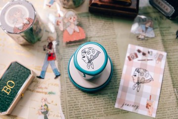 花花頭巾女孩 Shachihata 甜蜜生活連續印章