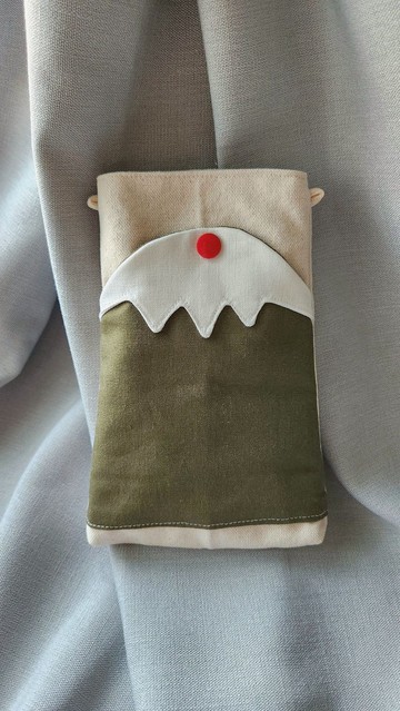 軍綠富士山手機袋背面無拉鏈款