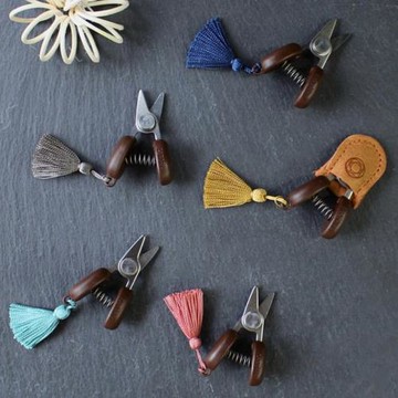 迷你小剪刀Cohana 日制可愛線頭剪 手工DIY皮革布藝刺繡剪 隨身剪