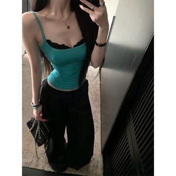 ♡ 𝑪𝒉𝒊𝒄 𝒖 ♡古着感假兩件蕾絲拼接絕美小吊帶背心女夏季外穿性感辣妹短款上衣
