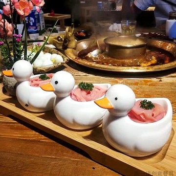 小鴨餐具火鍋鴨腸碗小黃鴨不規格異形特色創意火鍋店酒店陶瓷盤子