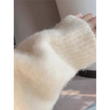 軟糯馬海毛日系復古白色毛衣女秋冬新款圓領內搭慵懶風寬松針織衫