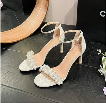 VIVILIAN法式圓頭一字帶露趾珍珠高跟涼鞋