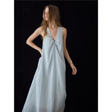 moofeel法式無袖連衣裙2024夏新款極簡通勤氣質吊帶設計感長裙