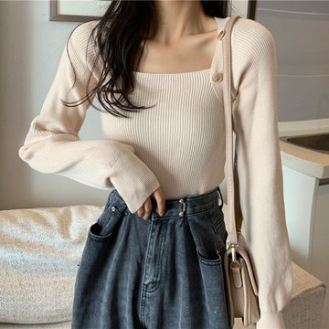 打底毛衣新款2021爆款方領小心機設計感長袖針織衫女秋冬季慵懶風