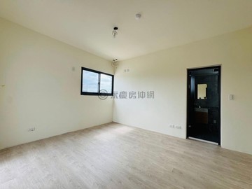 南投市福崗晴園樓中樓五房平車華廈(5H)｜南投縣南投市彰南路二段