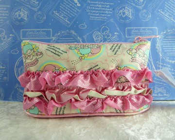 【震撼精品百貨】Little Twin Stars KiKi&LaLa 雙子星小天使 收納包 荷葉包 粉 震撼日式精品百貨