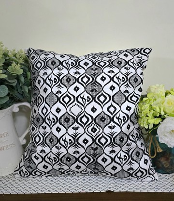 北歐黑白色花圖案抱枕/靠枕