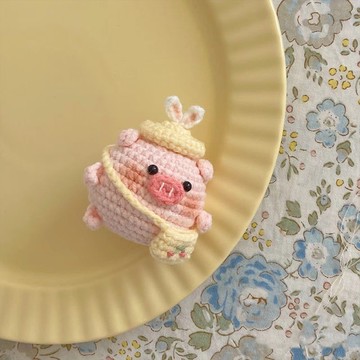 【限時特價】🎁diy手作 春遊豬 手工藝 diy 材料包 手工編織 鉤針材料包 毛線娃娃 可愛小豬 鑰匙圈 1209