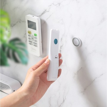 【現貨🔥隔日到貨】壁掛磁吸貼片 遙控器磁吸器 磁吸式收納 壁掛收納 磁鐵收納 搖控器收納 圓形磁吸遙控器掛勾 磁吸固定器