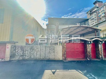 可危老9.8米大面寬大地坪前後臨路雙併透天｜台中市太平區宜欣八街