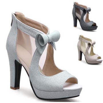 【Sp house】時尚美人蕾絲魚嘴一字扣粗高跟涼鞋(3色可選)