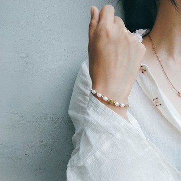 【凝】 婚禮必備手鍊/低調奢華/長形珍珠/好穿戴/淡水珍珠手環