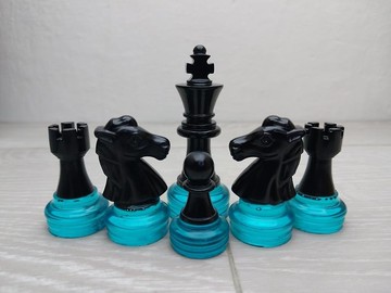 現代樹脂棋子 |送給老公最好的禮物|獨特的西洋棋套裝
