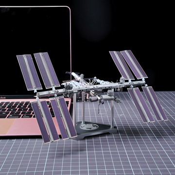 {台灣公司貨 可打統編}3D金屬拼裝模型立體航天衛星空間站拼圖擺件diy手工飛船機空間站