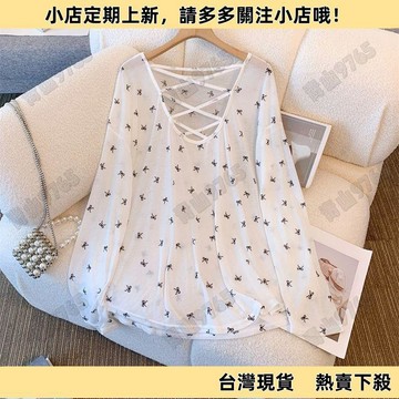 【特惠】半透上衣 罩衫 交叉露背 防曬衫 T恤 女 夏季 新款 寬鬆 洋氣 空調罩衫 薄款 冰絲上衣 斜肩寬鬆上衣 罩