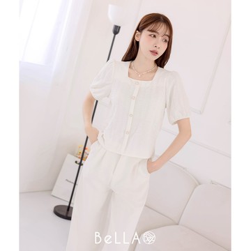 【早春新品】BeLLA 排釦珍珠上衣 杏色