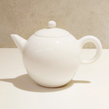 京盛宇-小明月壺（150ml）