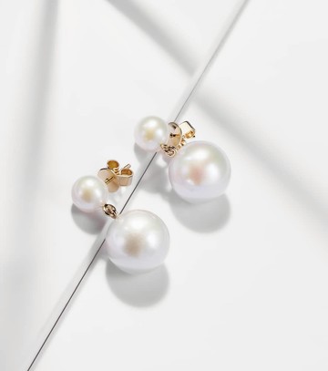 Sophie Bille Brahe Venus Moon 14kt gold earrings with freshwater pearls