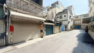 建工商圈.近C28輕軌站.自有車庫.大地坪透天｜高雄市三民區立志街