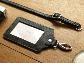 【福利品】每一件紋路都不同  真皮證件套/識別證套 (禮盒包裝)