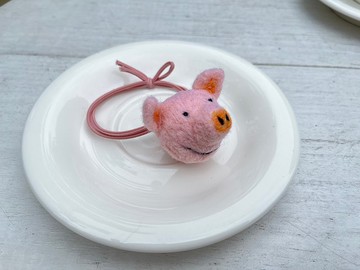 粉紅豬羊毛氈髮圈